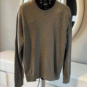 Tommy Hilfiger Men's Crewneck Sweater in Gray